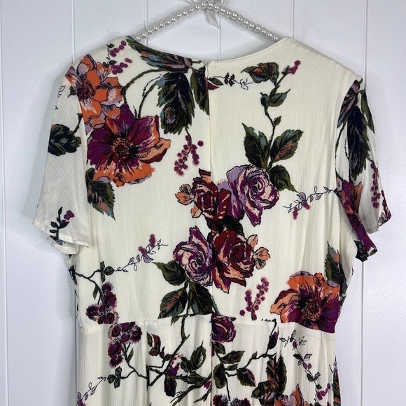 Third Bird Nest Cream and Floral 100% Rayon Flutter Sleeve Jumper SZ L - Picture 6 of 10
